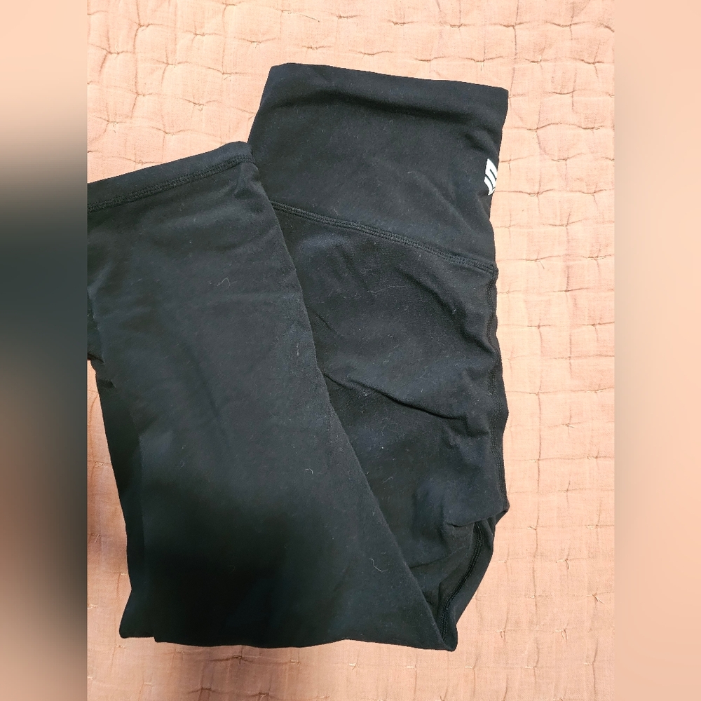 Black Capri leggings